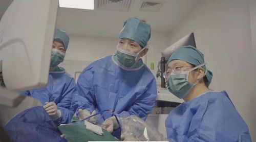 破壁进行时 直击301医院手术室，看国产介入超声如何精准“导航”生命禁区